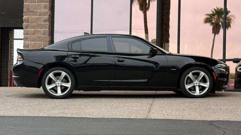 2018 Dodge Charger R/T RWD