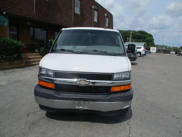 2017 Chevrolet Express LT