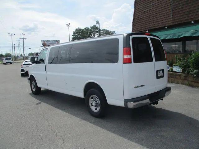 2017 Chevrolet Express LT