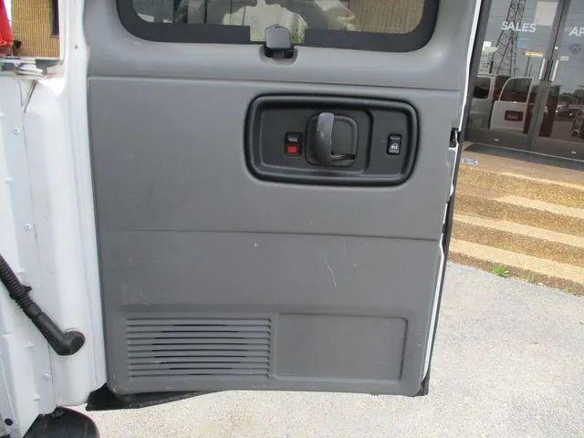 2017 Chevrolet Express LT