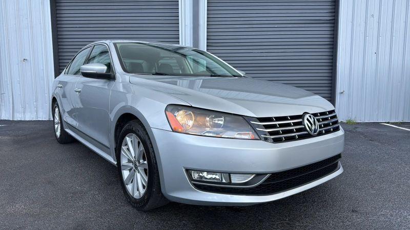 2013 Volkswagen Passat 2.5L SEL Premium for sale in Jacksonville, FL