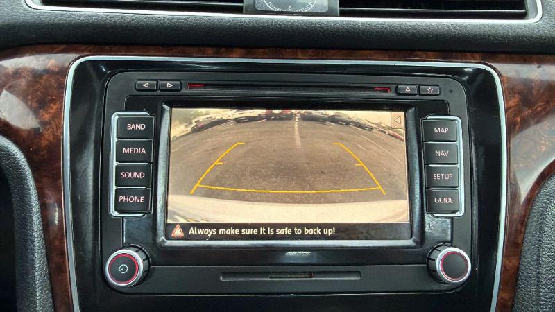 2013 Volkswagen Passat 2.5L SEL Premium