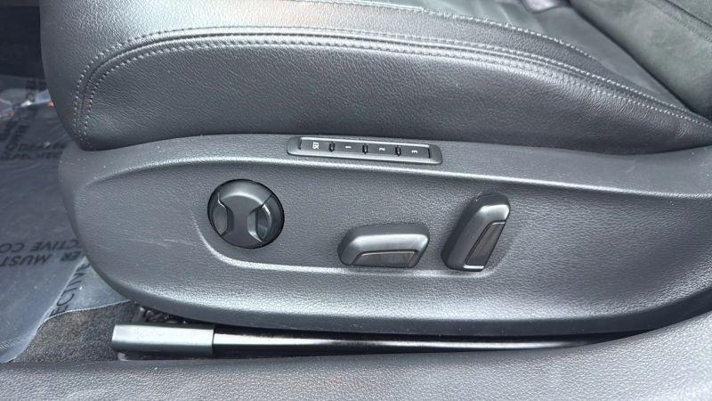 2013 Volkswagen Passat 2.5L SEL Premium