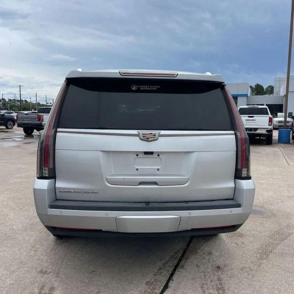 2017 Cadillac Escalade ESV Luxury