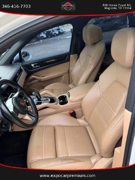 2019 Porsche Cayenne Base