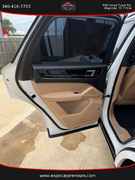 2019 Porsche Cayenne Base