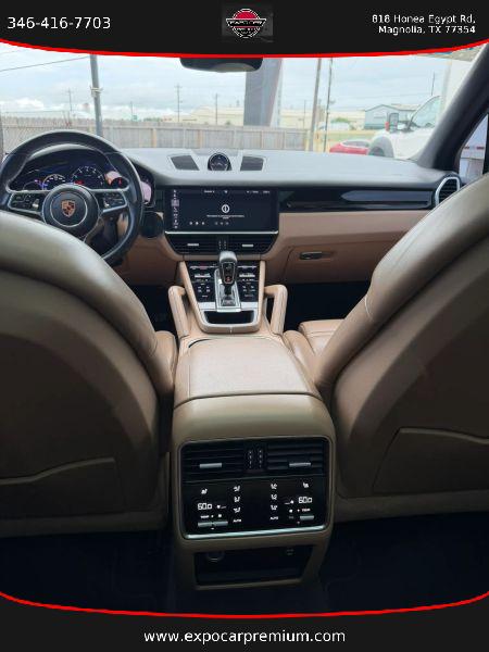 2019 Porsche Cayenne Base
