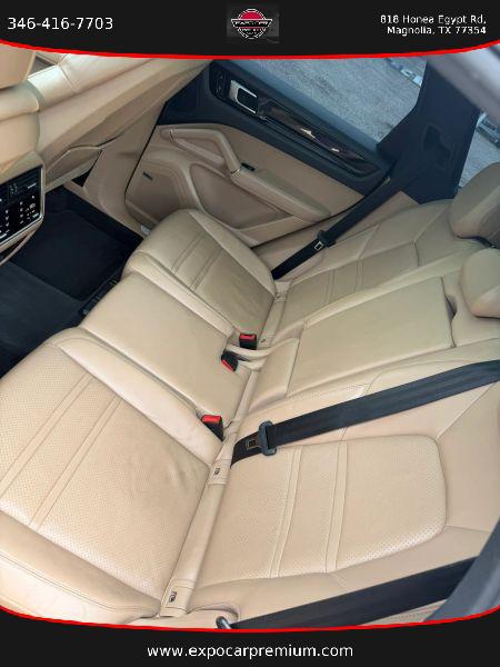 2019 Porsche Cayenne Base