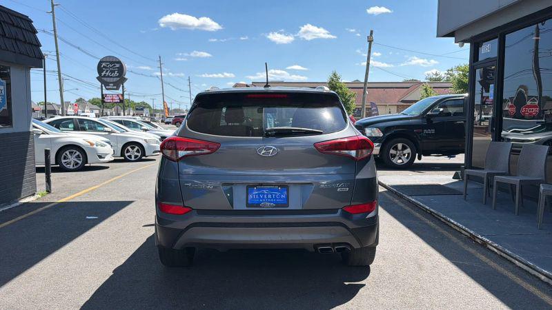 2016 Hyundai Tucson Sport