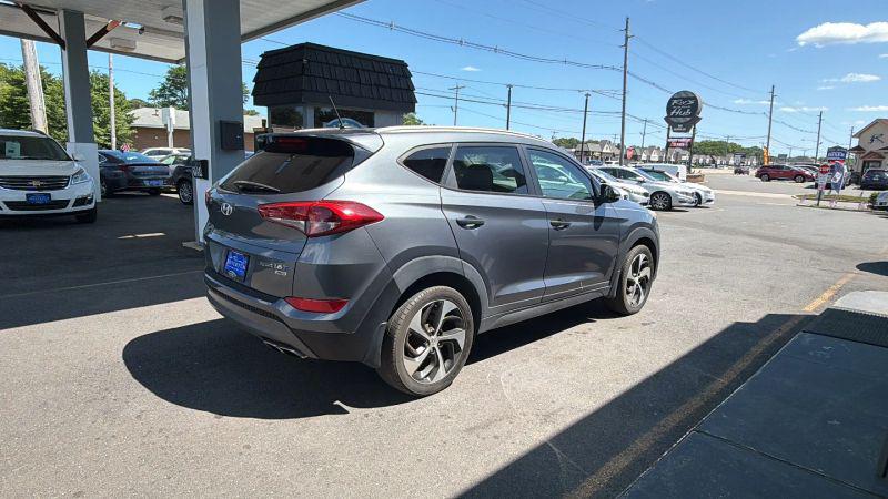 2016 Hyundai Tucson Sport