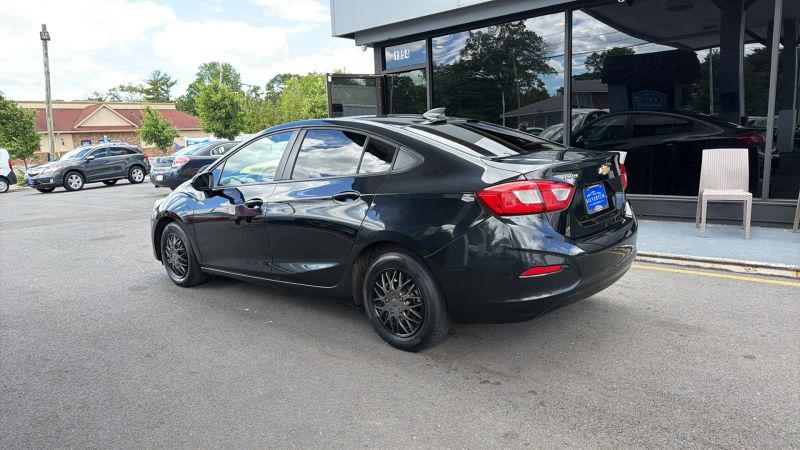 2019 Chevrolet Cruze LS