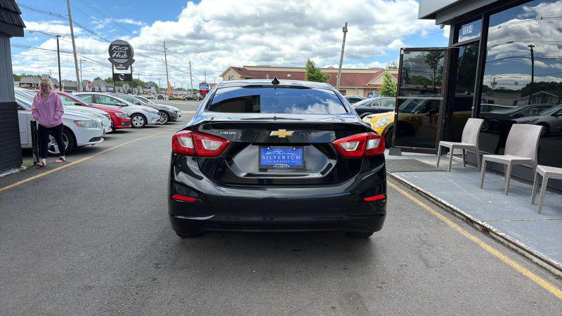 2019 Chevrolet Cruze LS