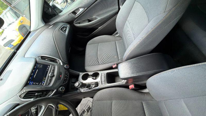 2019 Chevrolet Cruze LS