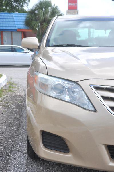 2011 Toyota Camry LE