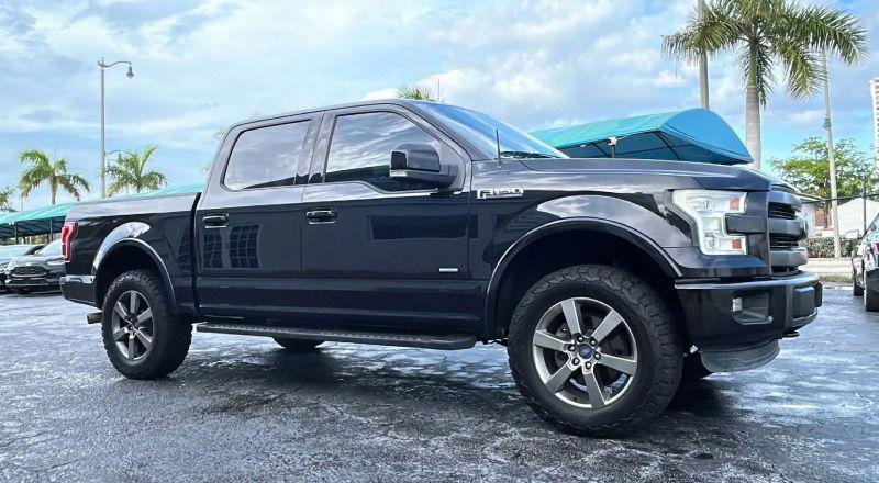 2015 Ford F-150 LARIAT