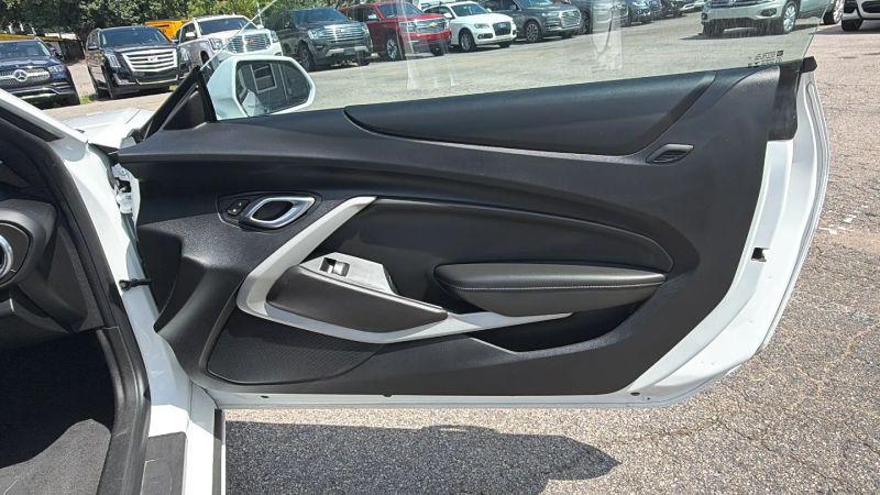 2020 Chevrolet Camaro RWD Coupe 1LT