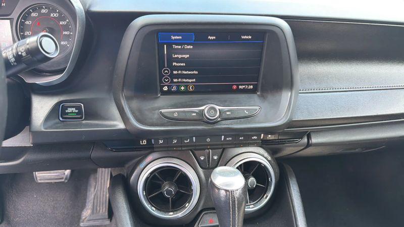 2020 Chevrolet Camaro RWD Coupe 1LT
