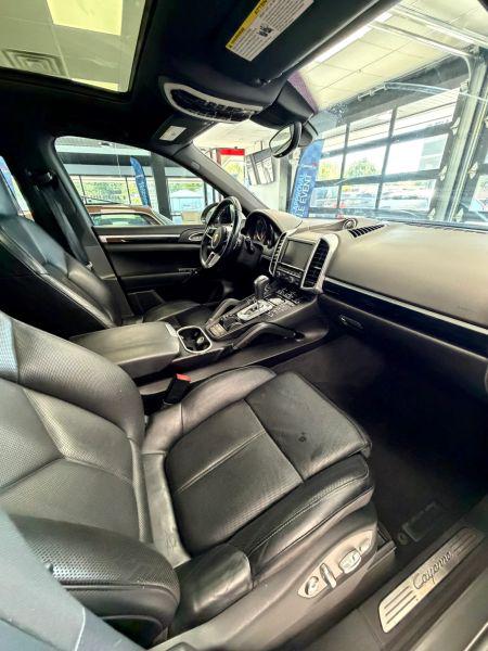 2016 Porsche Cayenne Base