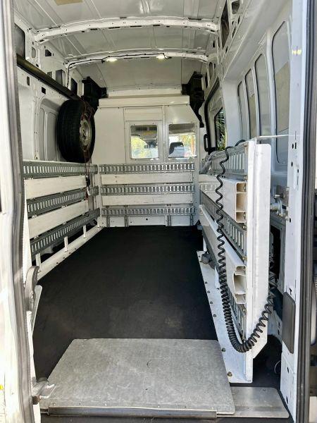 2017 Ford Transit w/Sliding Side Door w/LWB