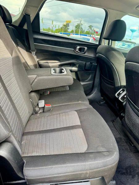 2021 Kia Sorento LX