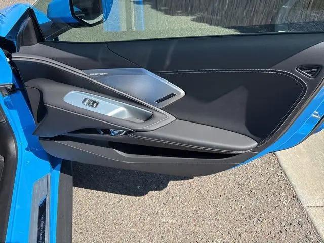 2022 Chevrolet Corvette Stingray RWD Coupe 2LT