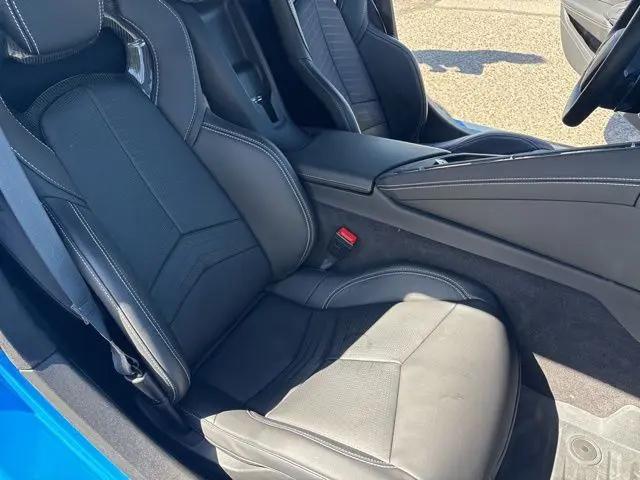 2022 Chevrolet Corvette Stingray RWD Coupe 2LT