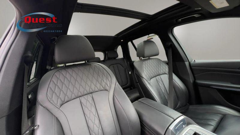 2020 BMW X5 M50i