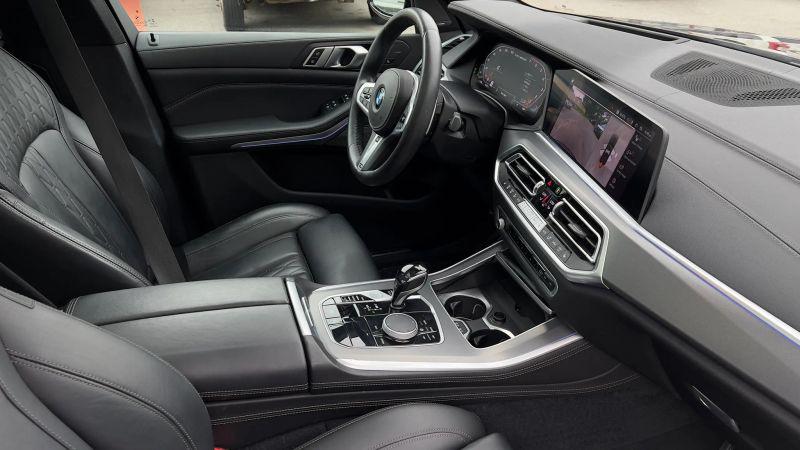 2020 BMW X5 M50i