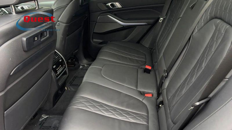2020 BMW X5 M50i