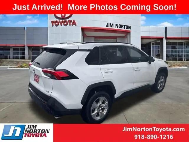 2020 Toyota RAV4 XLE