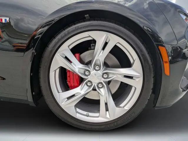 2024 Chevrolet Camaro RWD Convertible 2SS