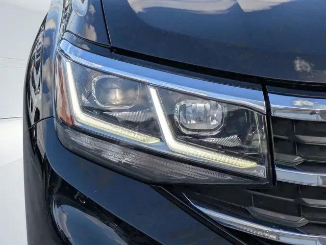 2021 Volkswagen Atlas Cross Sport 3.6L V6 SEL Premium