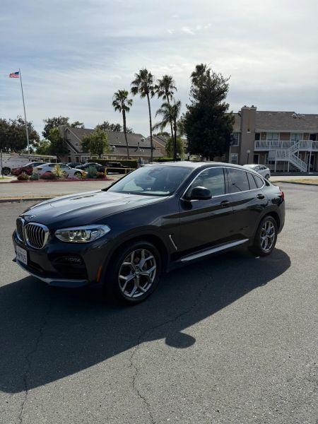 2020 BMW X4 xDrive30i
