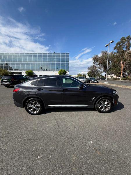 2020 BMW X4 xDrive30i