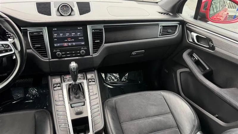 2017 Porsche Macan GTS