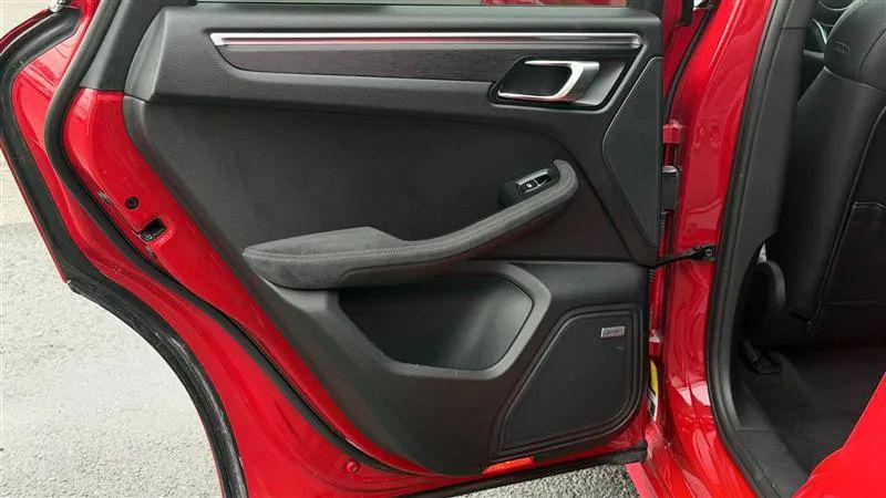 2017 Porsche Macan GTS