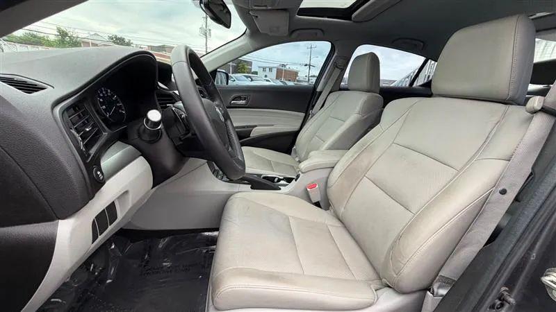 2017 Acura ILX Technology Plus Package