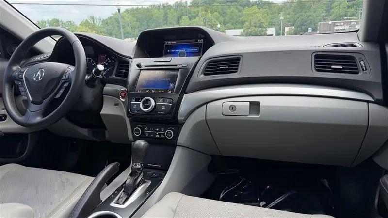 2017 Acura ILX Technology Plus Package