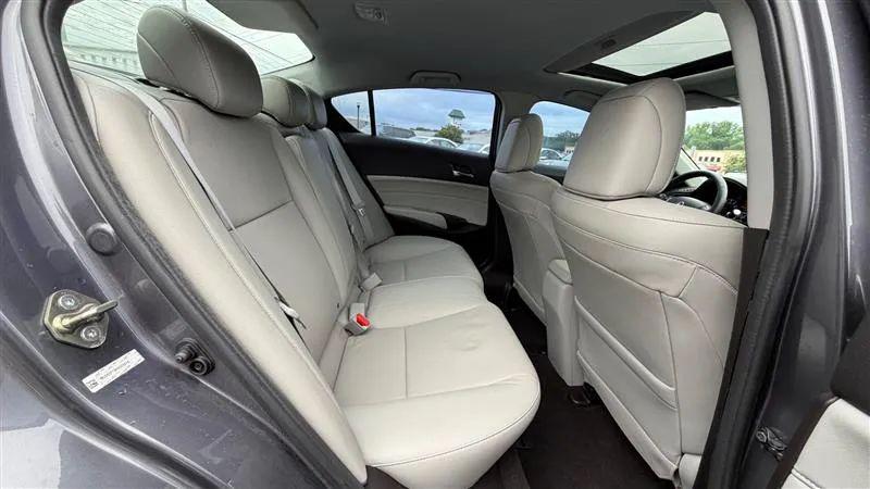 2017 Acura ILX Technology Plus Package