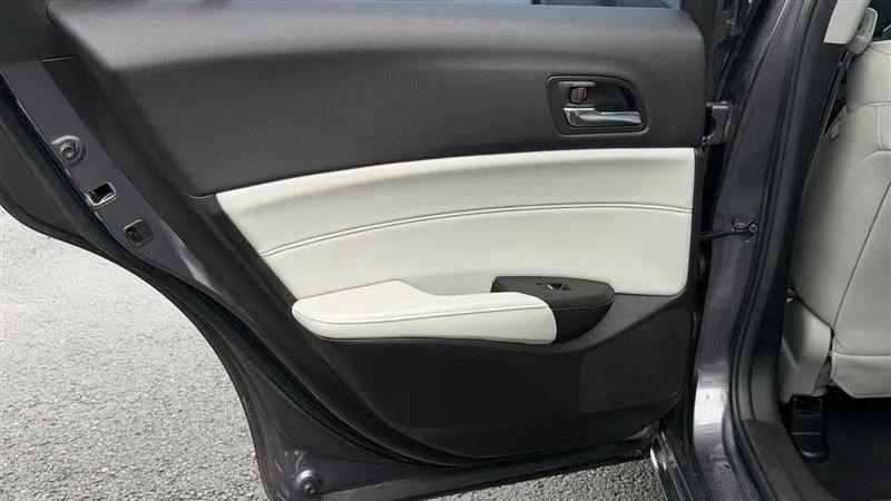 2017 Acura ILX Technology Plus Package