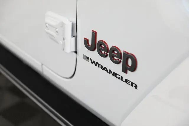 2026 Jeep Wrangler 4-Door Recon 4x4