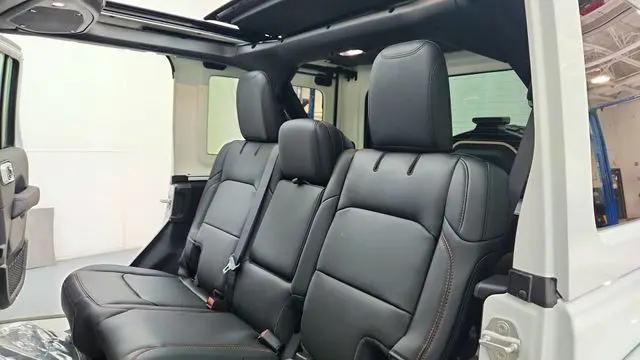 2026 Jeep Wrangler 4-Door Recon 4x4