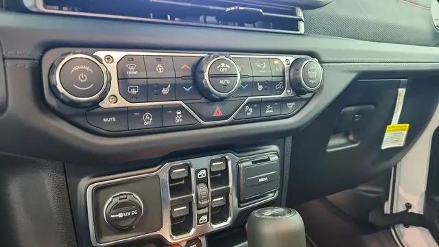 2026 Jeep Wrangler 4-Door Recon 4x4