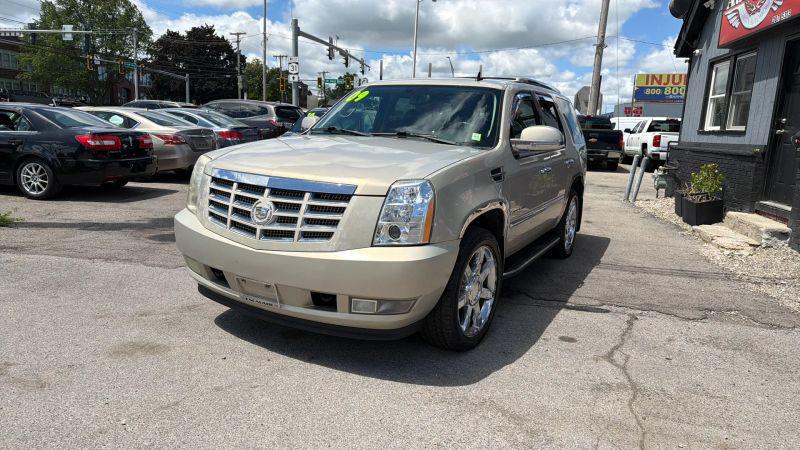 2009 Cadillac Escalade Standard