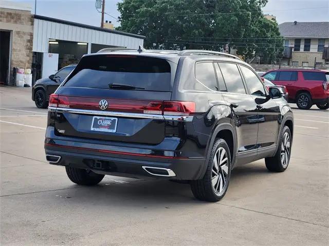 2024 Volkswagen Atlas 2.0T SE w/Technology