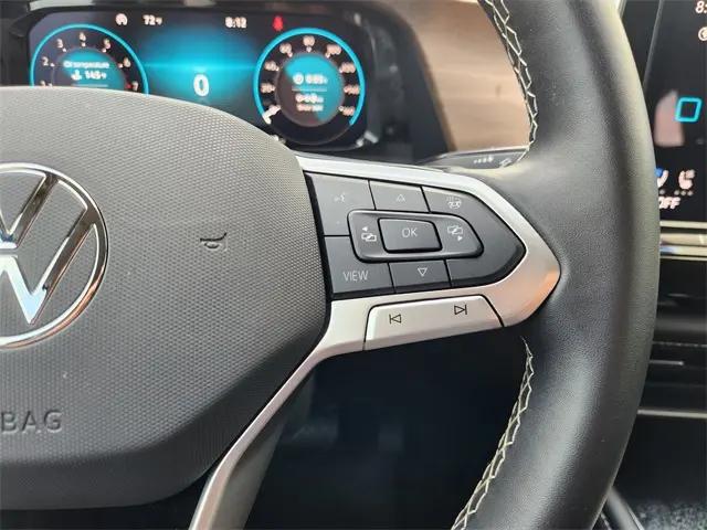 2024 Volkswagen Atlas 2.0T SE w/Technology