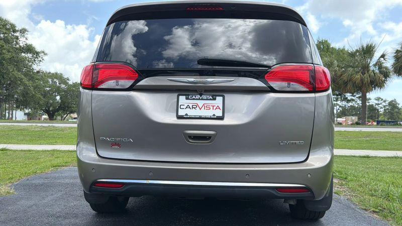 2017 Chrysler Pacifica Limited