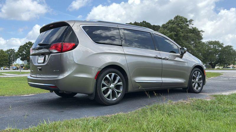 2017 Chrysler Pacifica Limited
