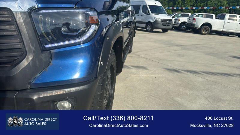 2014 Toyota Tundra SR5 5.7L V8