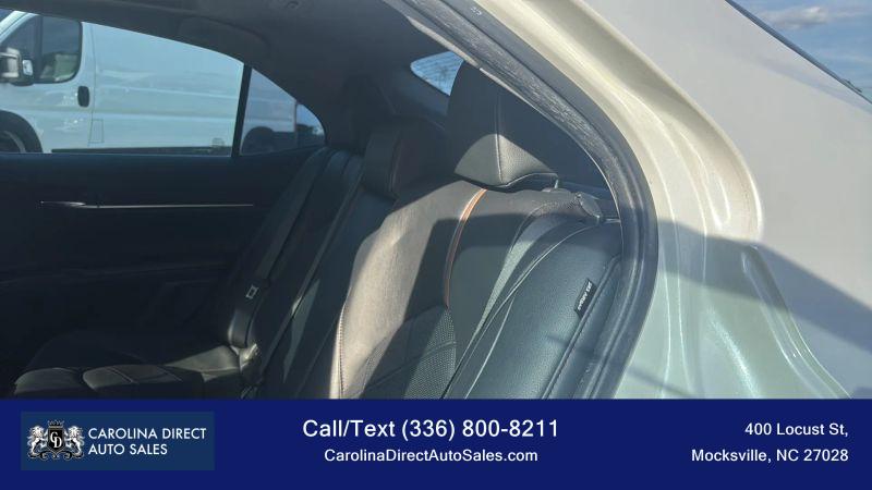 2019 Toyota Camry XLE